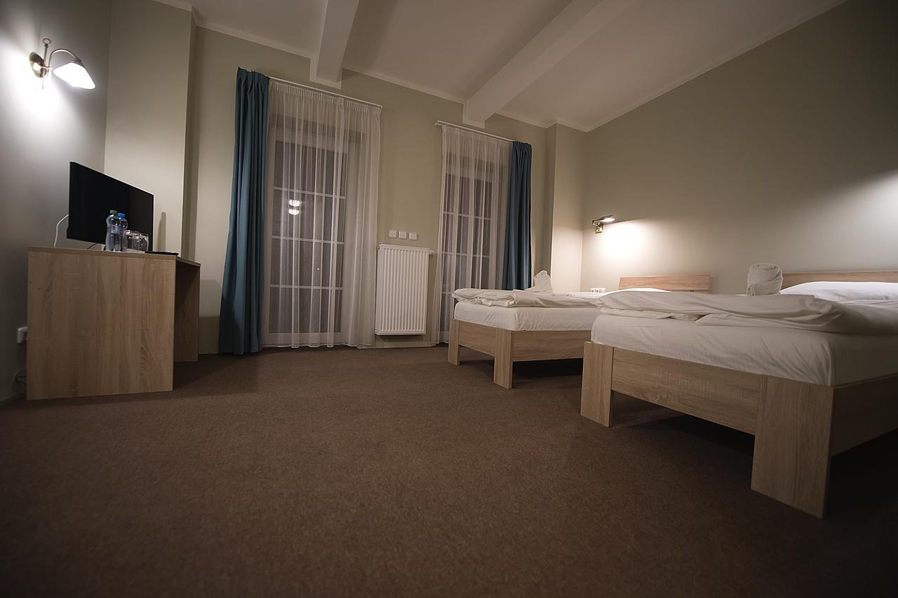 Statek 1738 Guest house 3*